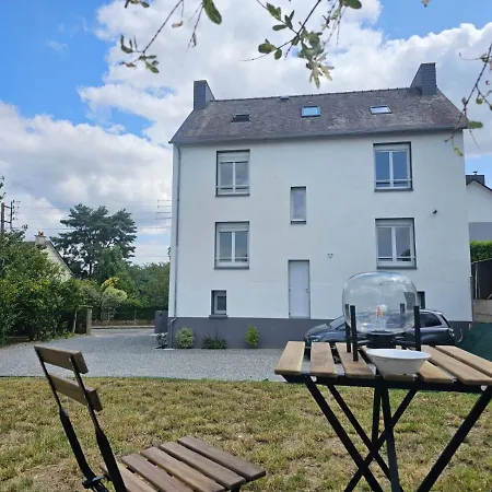 L'Effet Papillon By Madame Conciergerie Apartment Bruz Exterior photo